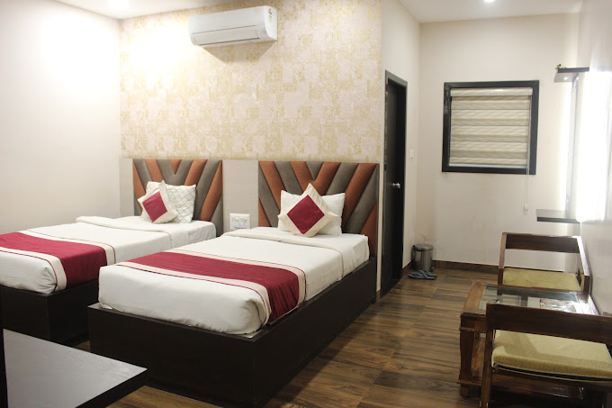 Hotel SP Royals, Umerkote